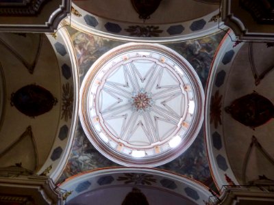 Burjassot - Iglesia de Sant Miquel Arcàngel, interior 02