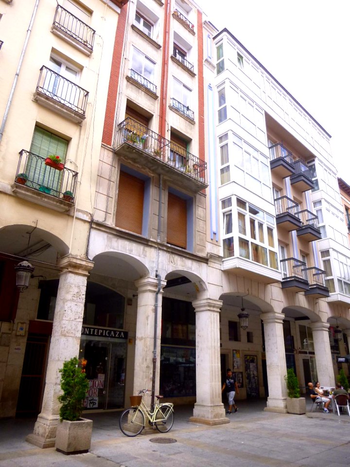 Burgos - Calle de La Paloma 4