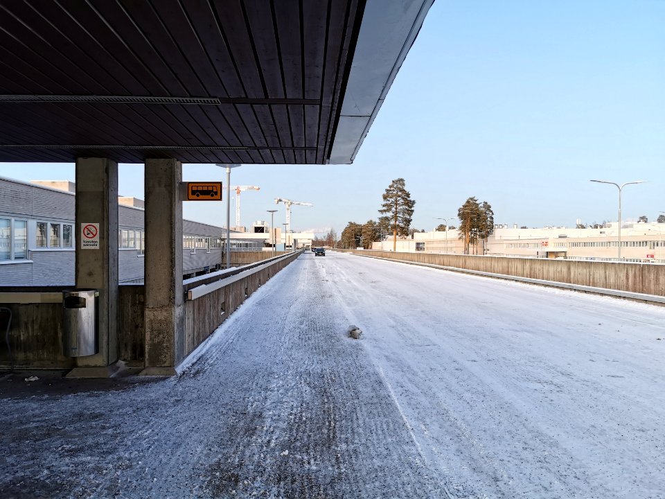 Bus Stop Oulu University Hospital 20200125
