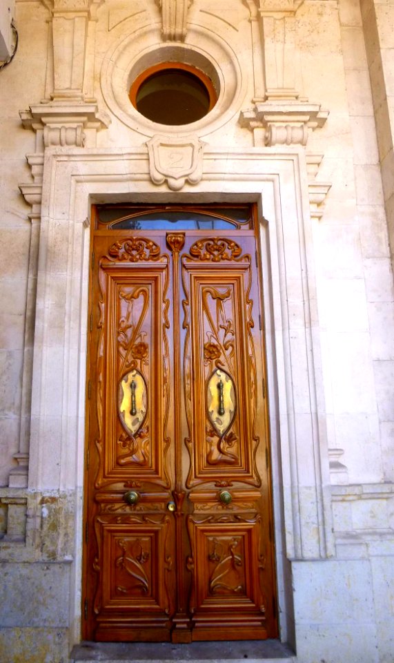 Burgos - Ayuntamiento, puerta 1