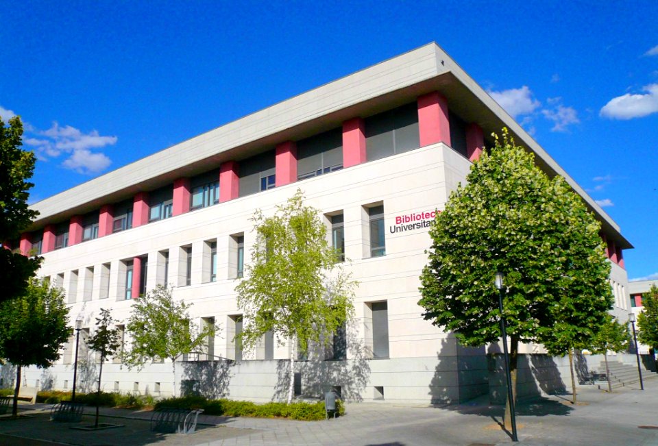 Burgos - Biblioteca General de la UBU 2