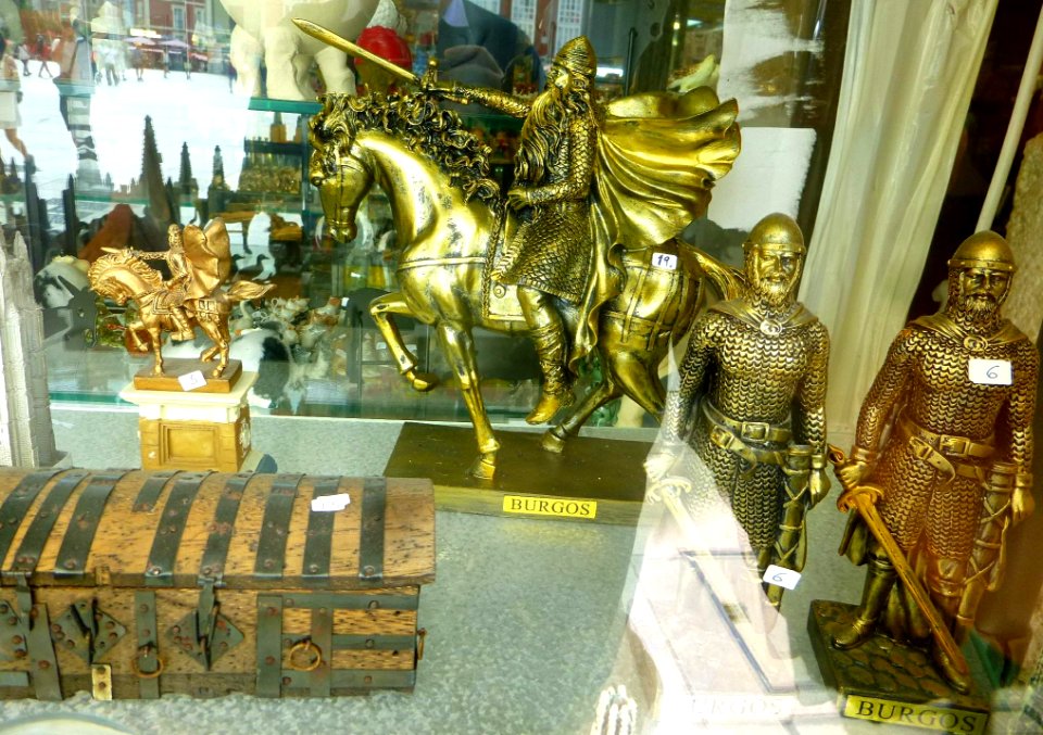 Burgos - Plaza del Rey San Fernando 8