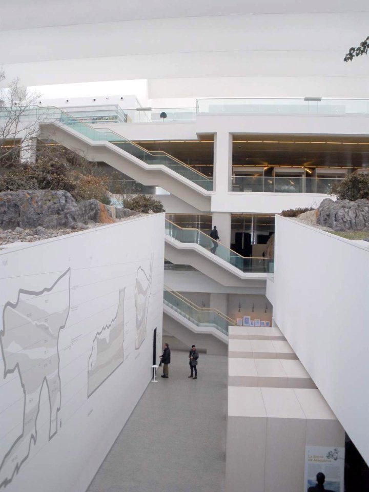 Burgos - Museo de la Evolución Humana (MEH), interiores 01