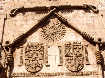 Burgos - Casa del Cordon 12
