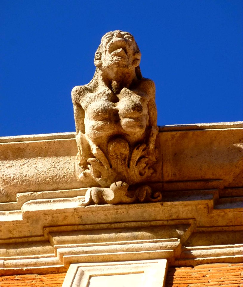Burgos - Casa del Cordón 02