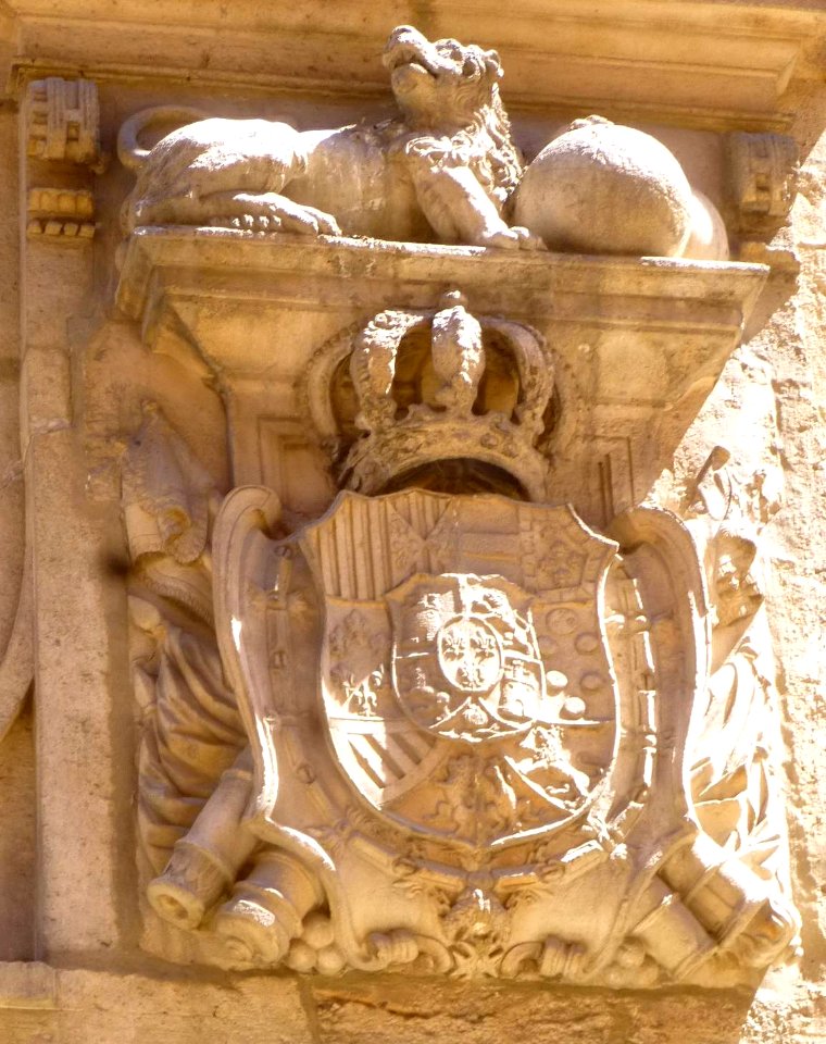 Burgos - Escudo en la Calle San Lorenzo