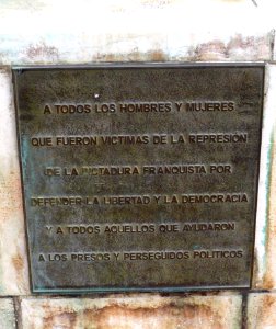 Burgos - Monumento a las víctimas de la dictadura franquista 1