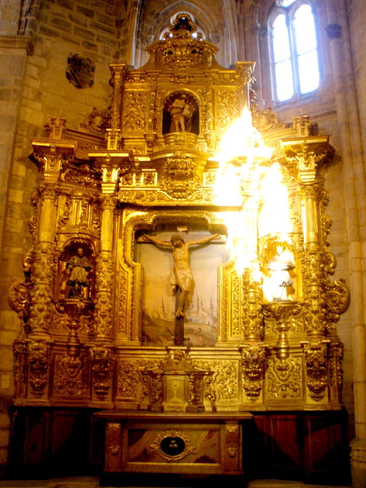 Burgos - Museo del Retablo de San Esteban, Retablo de Cristo Crucificado 1