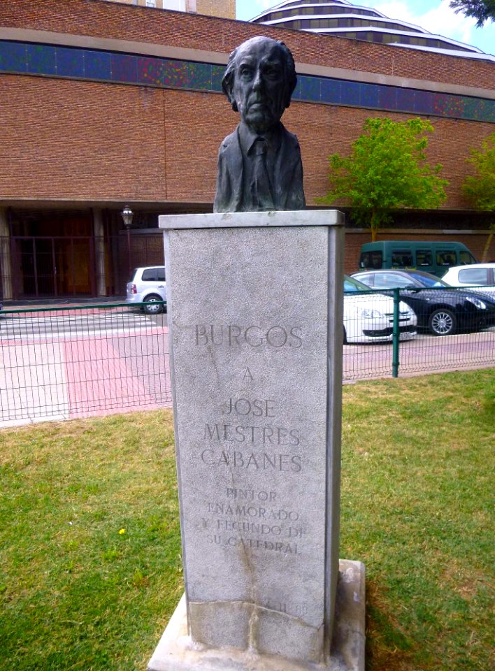 Burgos - Monumento a José Mestres Cabanes