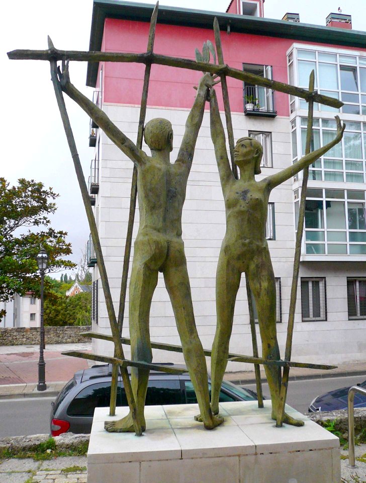 Burgos - Monumento a las víctimas de la dictadura franquista 3