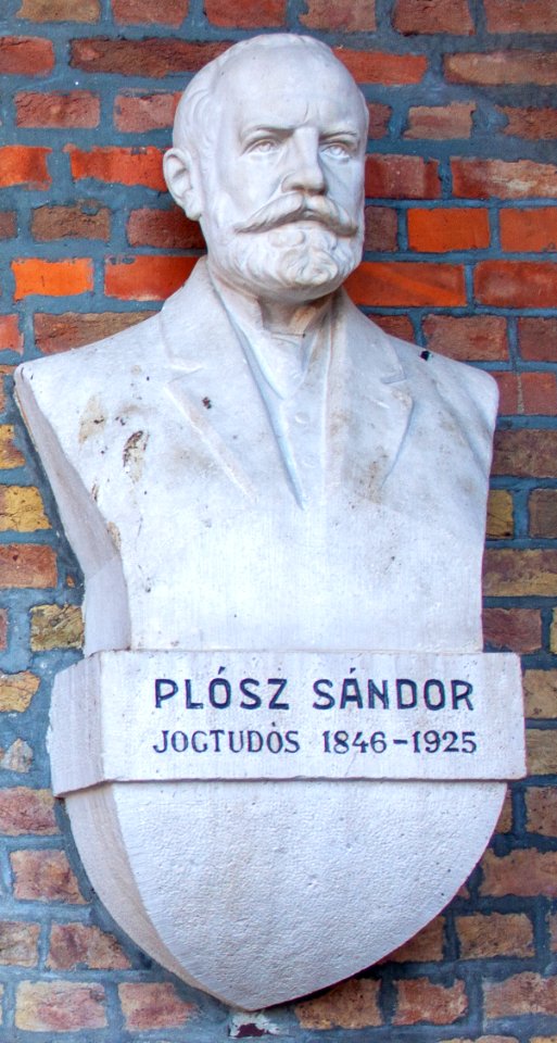 Bust of Sándor Plósz in the Szeged Pantheon