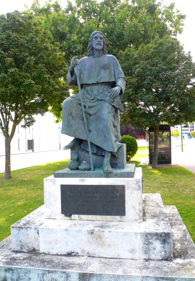Burgos - Carretera de Logroño (Camino de Santiago), homenaje al Peregrino 1