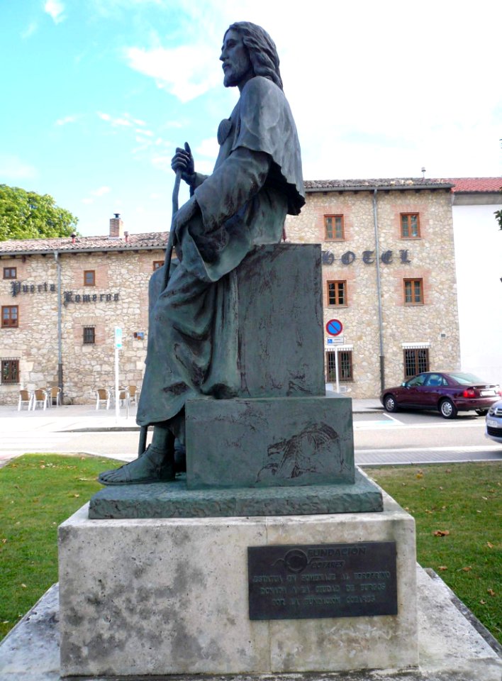 Burgos - Carretera de Logroño (Camino de Santiago), homenaje al Peregrino 2