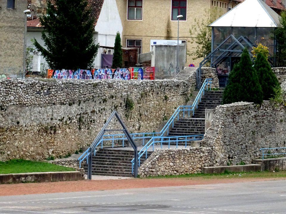 BV southwest wall near sports school