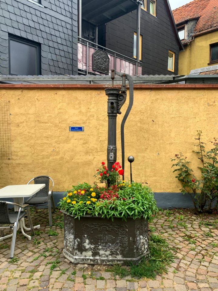 Butzbach, Roßbrunnen (1)