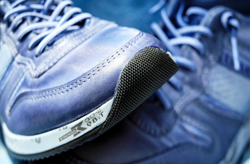 Blue jeans rubber sole black