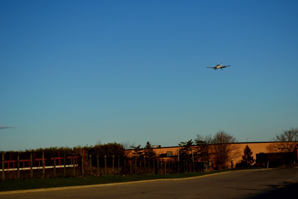 ButtonvilleAirportLanding2