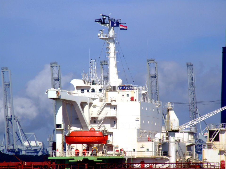 BW Fjord p6 Superstructure, Mississippi harbour, Port of Rotterdam, Holland 08-Apr-2007