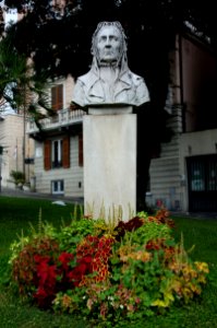 Bust of Maria Drago Mazzini, Genoa - DSC02449 photo