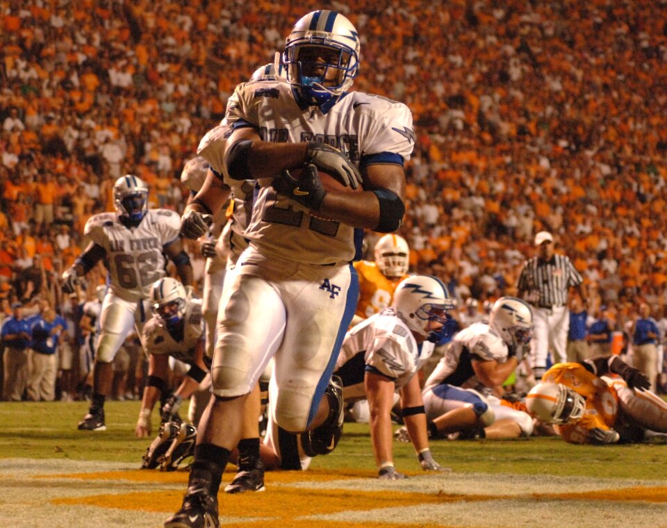 Runner ball running back