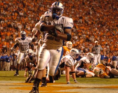 Runner ball running back