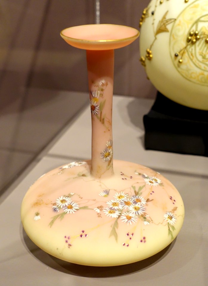Burmese vase, Mt. Washington Glass Company, New Bedford MA, c. 1890, blown glass with painted decoration - Bennington Museum - Bennington, VT - DSC09097