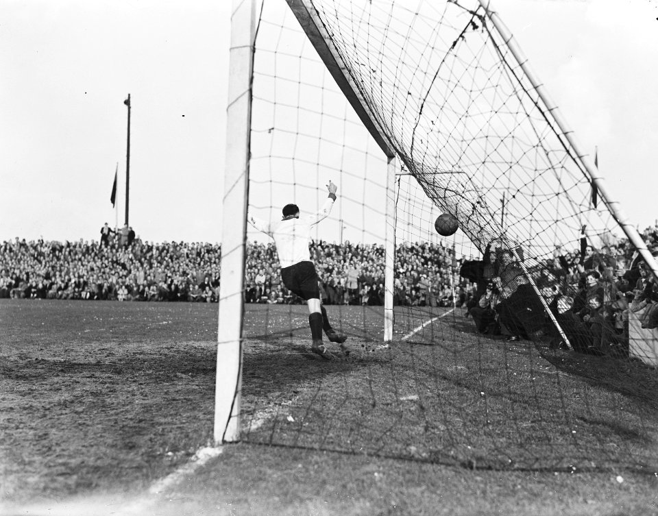 BVV tegen Emma 5-1voetbal, Bestanddeelnr 904-4455