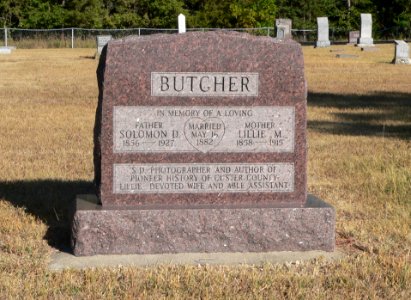 Butcher, Solomon and Lillie tombstone 1