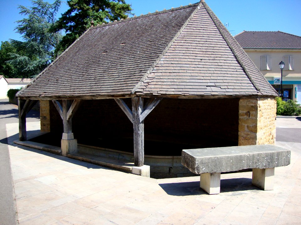 Buxy (Saône-et-Loire, Fr) lavoir