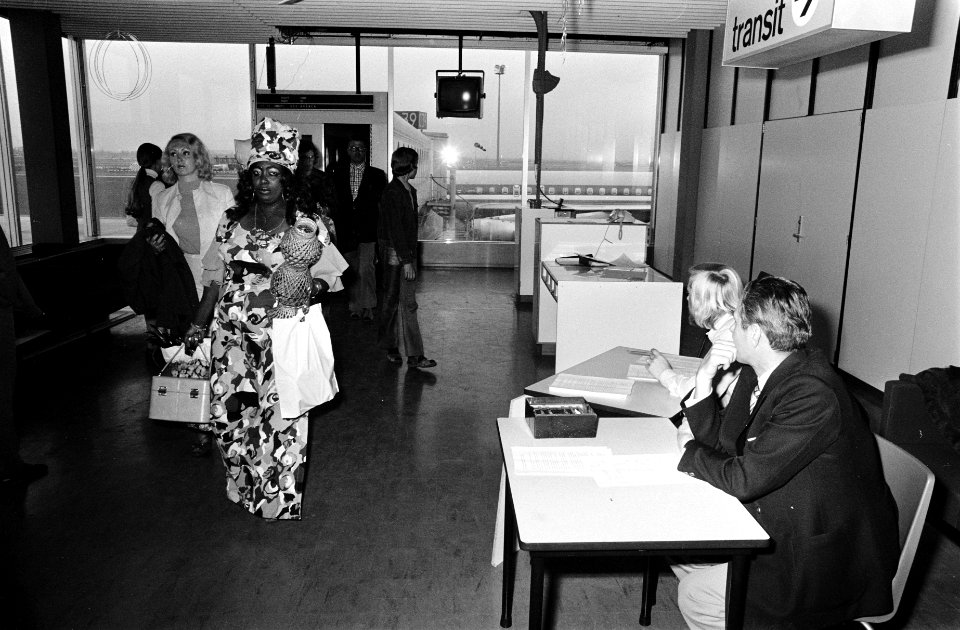 Buro Uitvoering Vestigingsbeleid Rijksgenoten van CRM, ingesteld op Schiphol tw, Bestanddeelnr 927-6772
