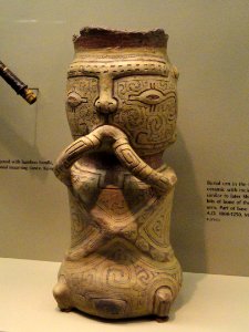 Burian urn, AD 1000-1250, Marajoara culture - AMNH - DSC06177