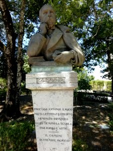 Busto di Ugo Antonio