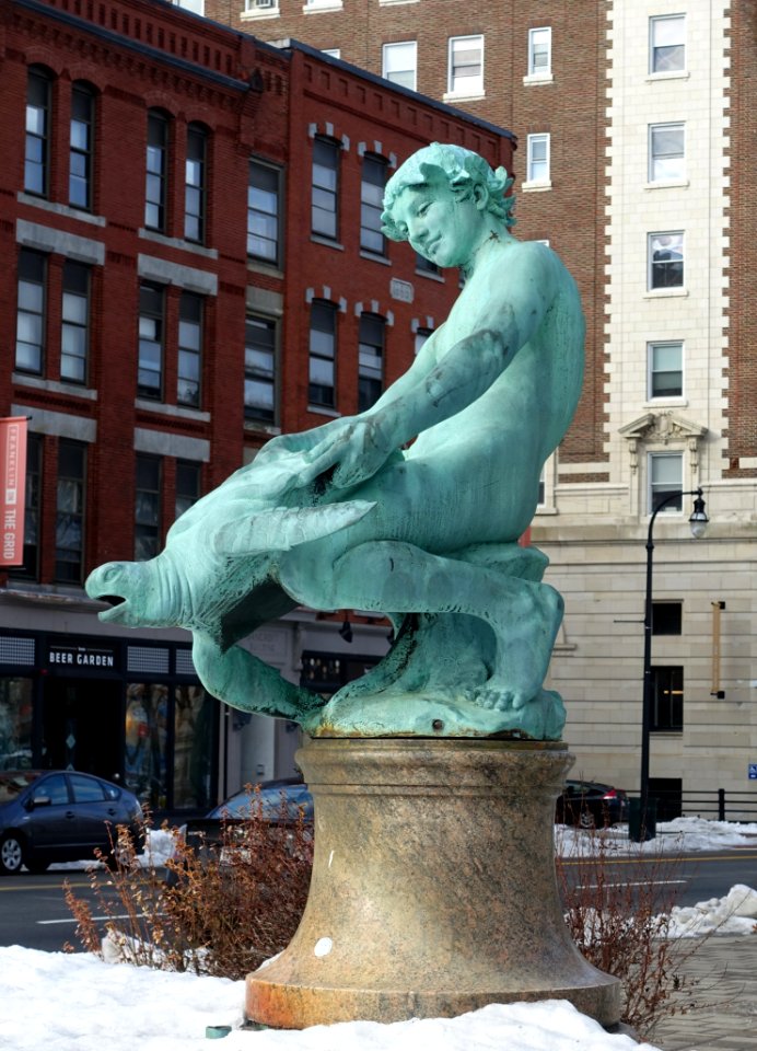Burnside Fountain - Worcester, MA - DSC04059