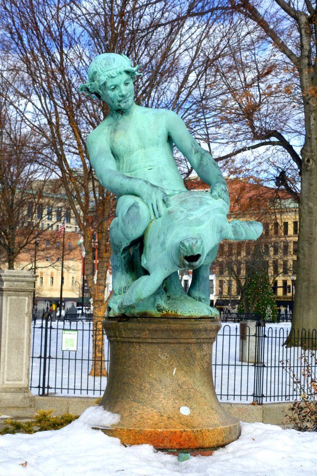 Burnside Fountain - Worcester, MA - DSC04062