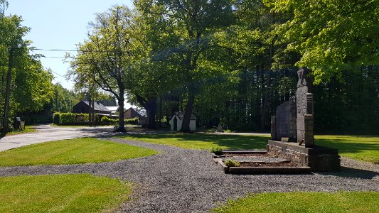 Burnontige-Memorial (6) photo