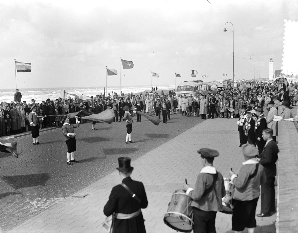 Busralley Noordwijk opdracht Lindbergh, Bestanddeelnr 905-1350