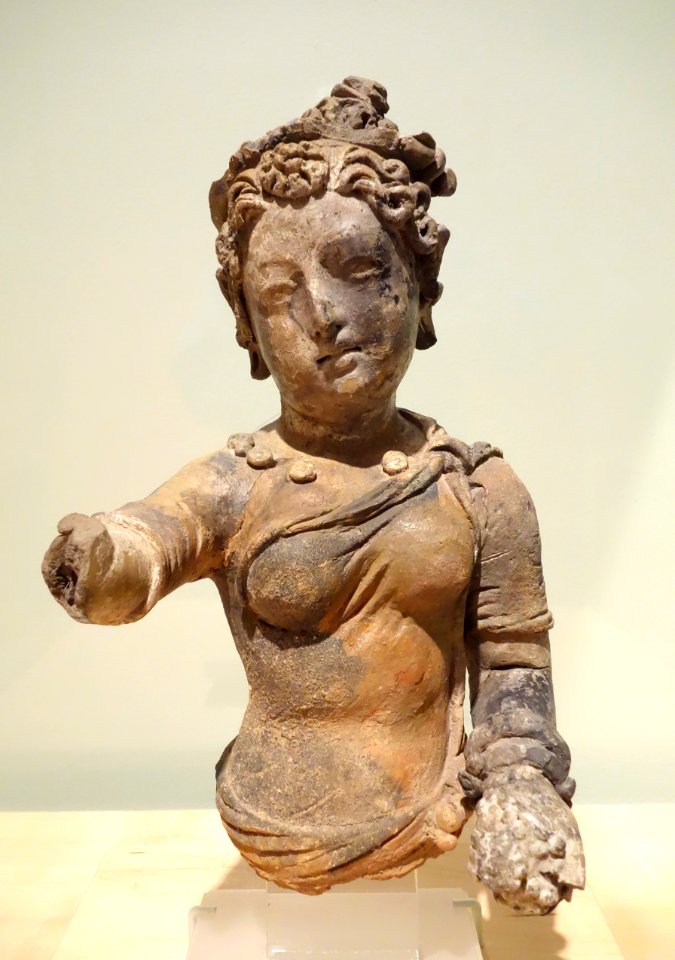 Bust of a Young Woman, Gandhara, 3rd-4th century, terracotta, traces of gesso - Berkeley Art Museum and Pacific Film Archive - DSC04154