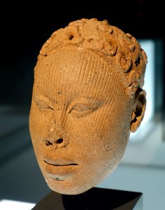 Bust of a king or dignitary, Nigeria, Ife, 12th-15th century AD, terracotta - Ethnological Museum, Berlin - DSC02183