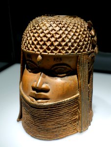 Bust of an oba king, Nigeria, Benin Kingdom, 18th century AD, brass - Ethnological Museum, Berlin - DSC02212