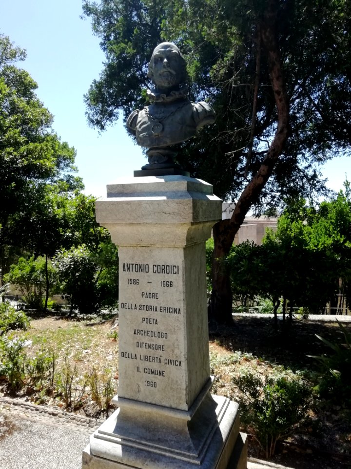 Busto di Antonio Cordici