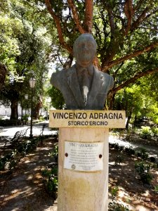 Busto di Vincenzo Andragna