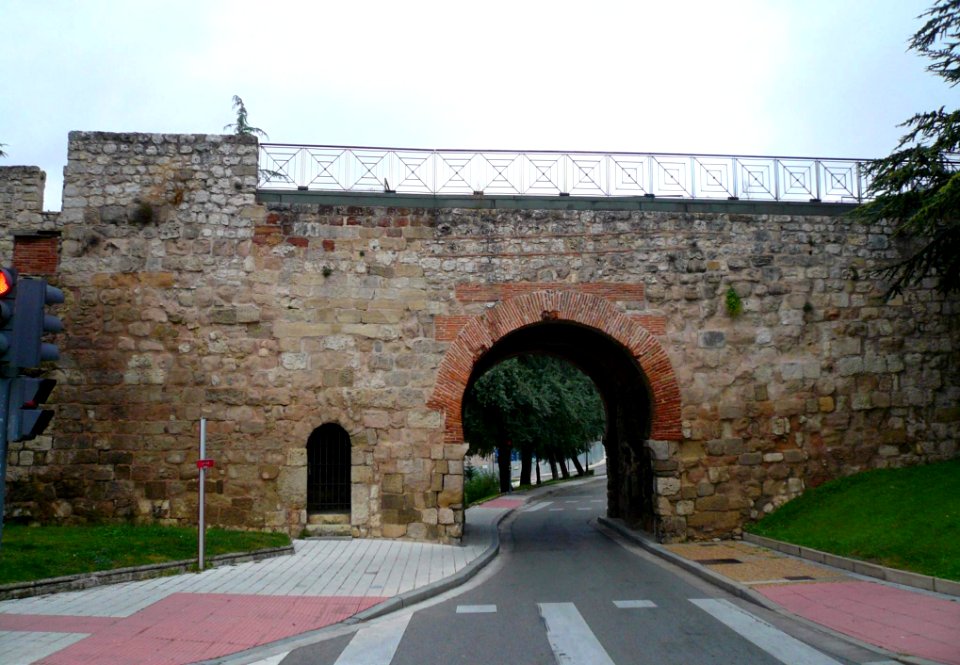 Burgos - Arco de San Martín 1