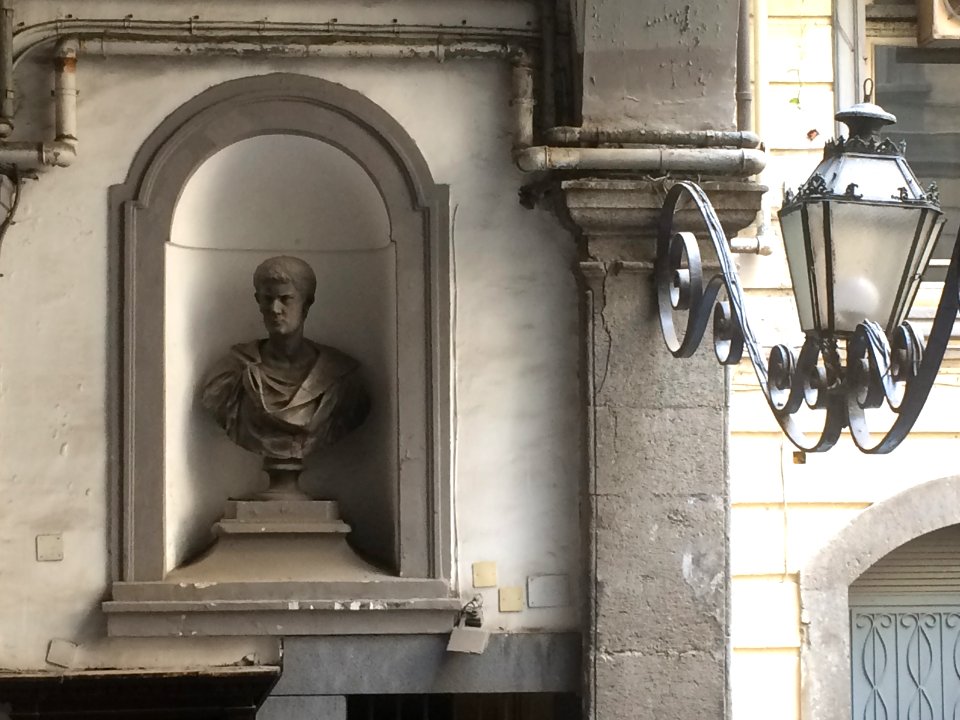 Busto - Palazzo Berio