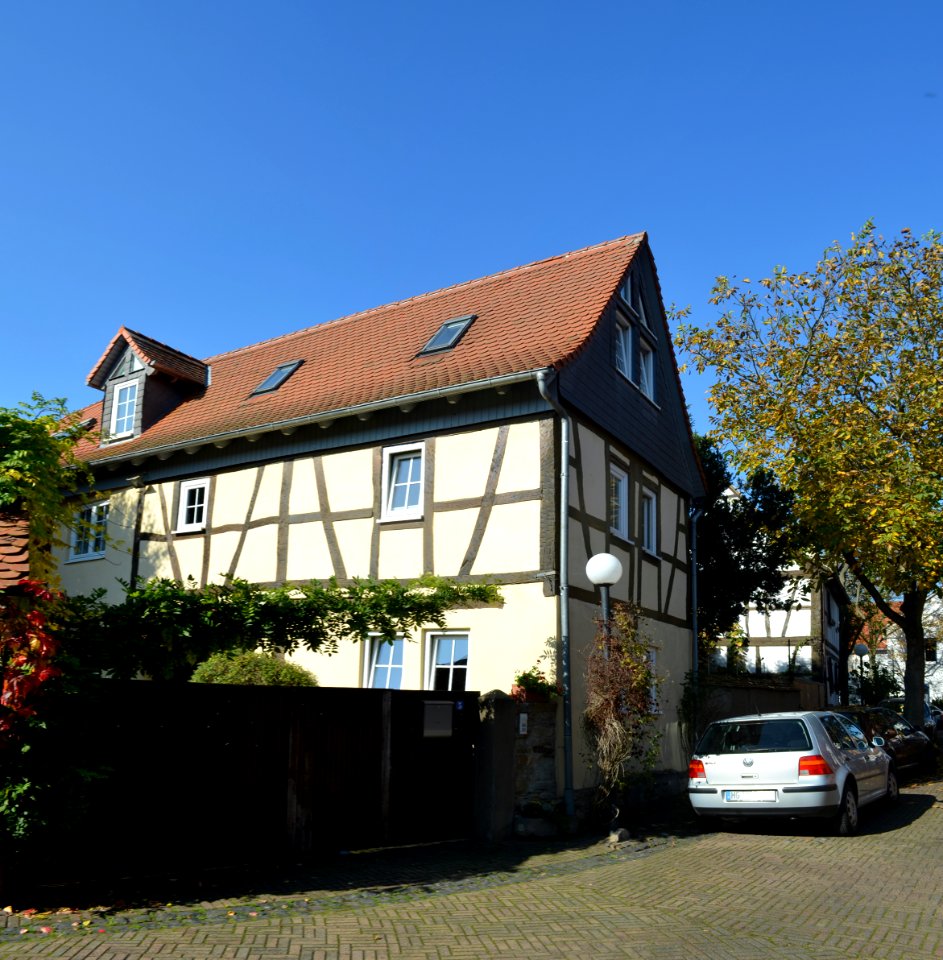 Burgholzhausen, Hanauer Straße 5