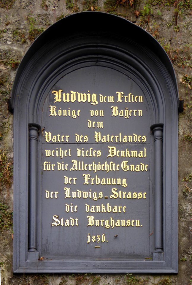 Burghausen, Ludwigsberg, Gedenktafel, 1