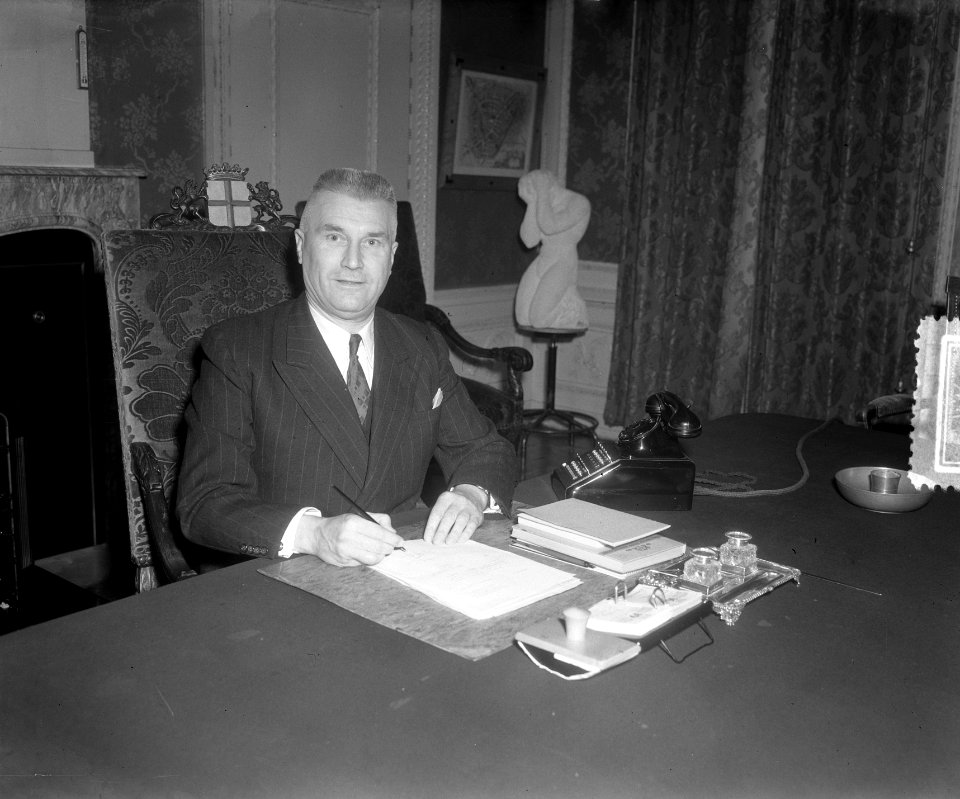 Burgemeester H. Molendijk van Amersfoort, Bestanddeelnr 905-0150