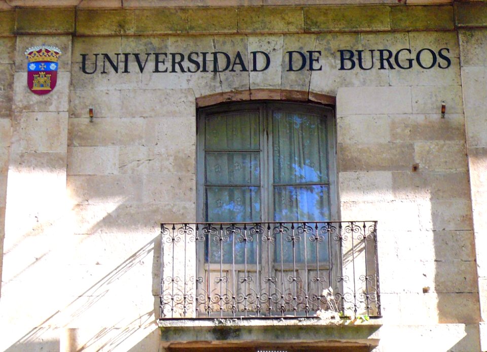 Burgos - Antiguo Hospital Militar (Universidad de Burgos) 4