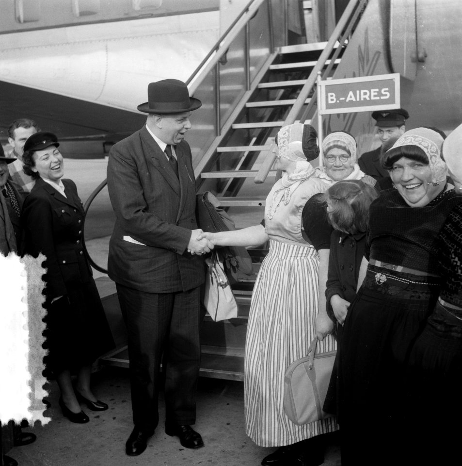Burgemeester van Urk G. Keijzer vertrekt uiteindelijk naar Argentinie om de bela, Bestanddeelnr 905-0151