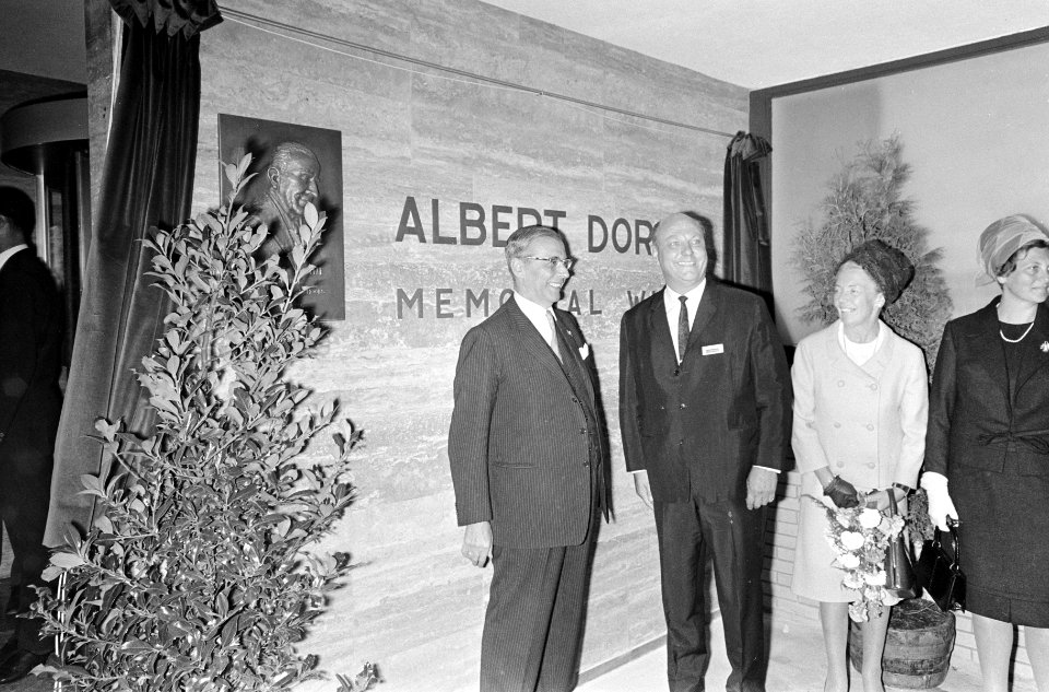 Burgemeesters, openingen, Hall, Gijsbert van, Bestanddeelnr 919-5057
