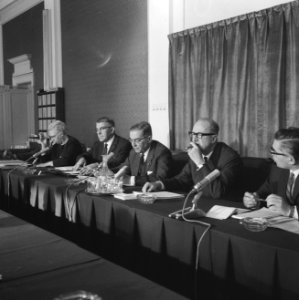 Burgemeesters, persconferenties, Bestanddeelnr 918-3684
